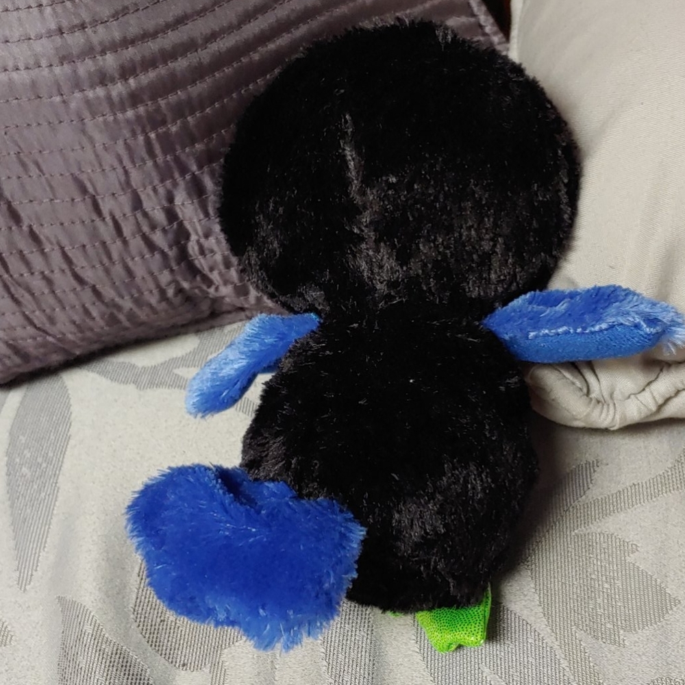 Ty TySilk Beanie Baby 6" Beaks Parrot Stuffed Animal Toy - Picture 5 of 6